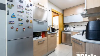 Flat on Carrer de Martí 'l'Humà' photo 5
