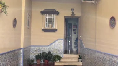 House on Calle de Nuestra Señora del Rocío photo 2