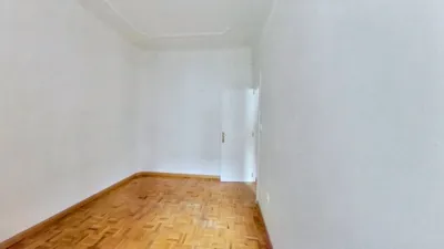 Apartment in Palacio photo 10