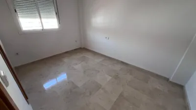 Semi-detached house on Doctor Miguel Ríos Sarmiento Street photo 17