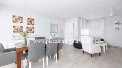 Chalet in C/. Donantes de Sangre photo 5