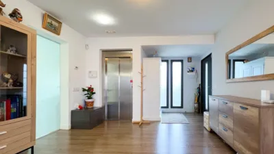 Chalet on Carrer del Pla de l'Era photo 9