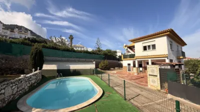 Chalet on Calle de la Manzanilla photo 6