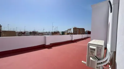 Penthouse on Carrer de Juan XXIII photo 3