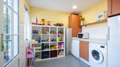 Chalet in Gines photo 16