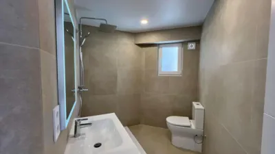 Penthouse on Carrer de Juan XXIII photo 12
