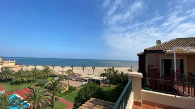 Top-floor apartment in Isla Canela photo 4