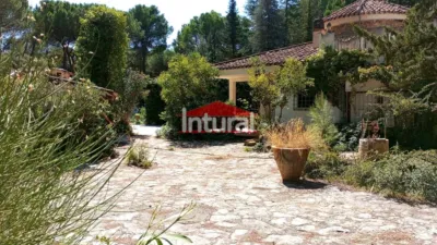Chalet en Urbanización Pinares del Júcar photo 13