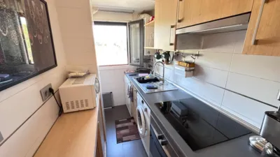 Apartment in Town Centre photo 8