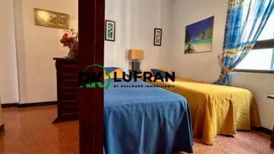 Apartment in Paseíto de Ramiro photo 38