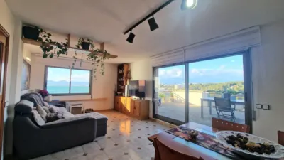Penthouse on Carrer de la Cala de la Font photo 2