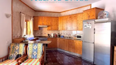 Casa en venta en Calle de la Montañeta, 16, Zona Interior (San Bartolomé de Tirajana) de 298.000 €