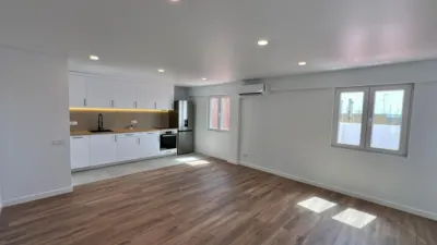 Penthouse on Carrer de Juan XXIII photo 6