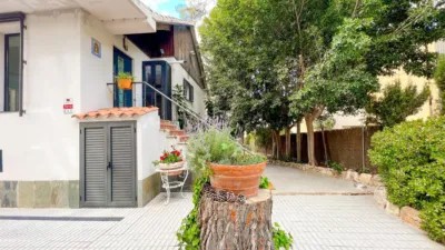 Chalet on Carrer del Pla de l'Era photo 5