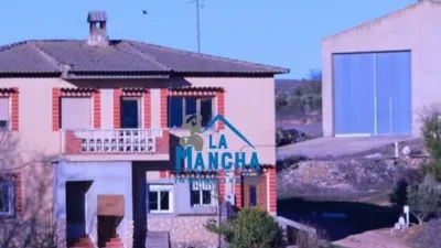 Rustic finca on Calle de Alfonso XII photo 29
