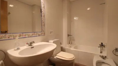 Apartment on Rambla de Méndez Núñez photo 8