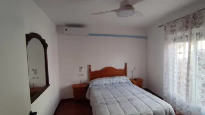 Apartment on Calle de la Corredera de San Marcos photo 37