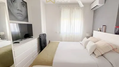 Apartment in Salamanca District photo 11