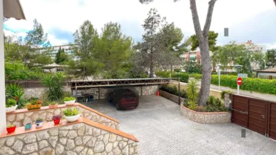 Chalet on Carrer del Pla de l'Era photo 56