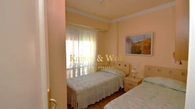 Apartment on Carrer de Campoamor photo 31