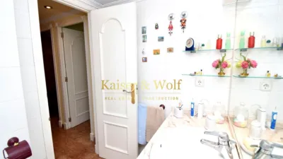 Apartment on Carrer de Campoamor photo 16