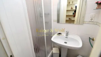 Apartment on Carrer de Campoamor photo 29