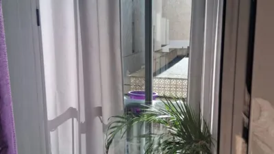 Apartment on Calle de la Concordia, 117 photo 4
