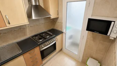 Apartment on Carrer del Doctor Fleming photo 11