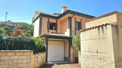 Chalet in Barrio Otañes photo 3