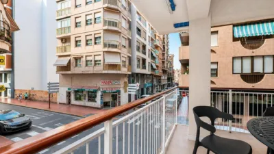 Apartment on Carrer Elche photo 9