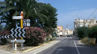 Bungalow for sale in Carrer Benimeli photo 13