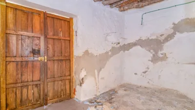 House on Calle Real photo 22