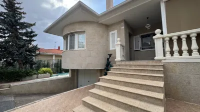 Chalet on Calle del Rosal photo 6