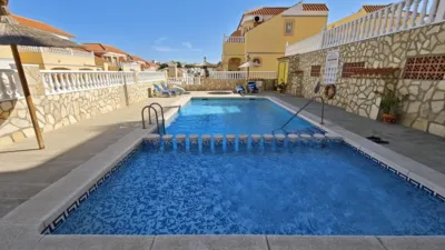 Casa – Orihuela, Urbanización Pueblo Príncipe, Villa Martín - Más