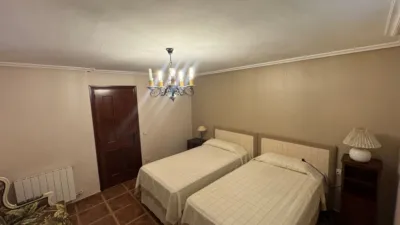 Chalet on Calle del Rosal photo 38