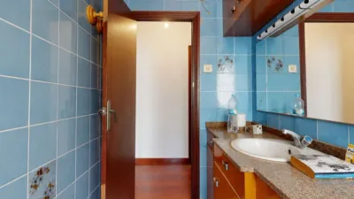 Apartment on Avenida de Carlos VII photo 23