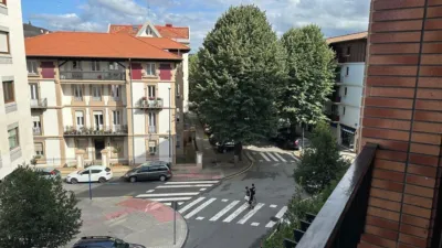 Flat on Artekale Street photo 3