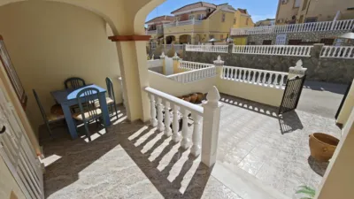 Terraced House on Malvinas Street photo 9