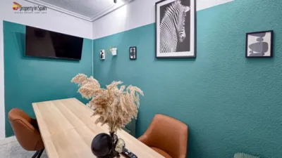 Habitación en alquiler en Carrer Devesa, Altozano (Distrito Campoamor-Altozano. Alicante - Alacant) de 400 €<span>/mes</span>
