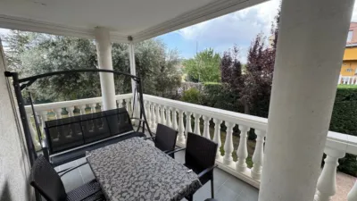 Chalet on Calle del Rosal photo 8