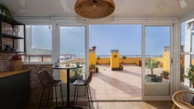 Penthouse on Calle Alfonso XIII photo 3