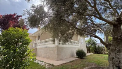 Chalet on Calle del Rosal photo 2