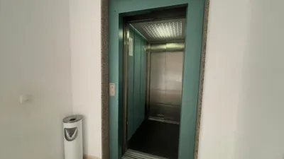 Apartment on Calle de José Bergamín photo 25