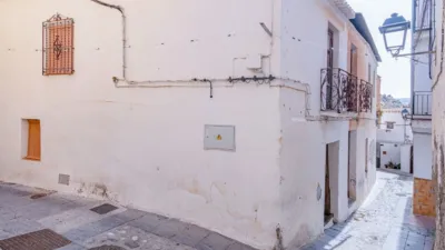 House on Calle Real photo 30