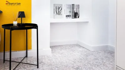 Habitación en alquiler en Carrer Devesa, Altozano (Distrito Campoamor-Altozano. Alicante - Alacant) de 410 €<span>/mes</span>
