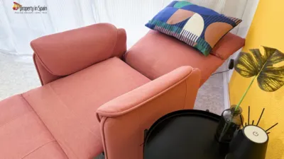 Habitación en alquiler en Carrer Devesa, Altozano (Distrito Campoamor-Altozano. Alicante - Alacant) de 410 €<span>/mes</span>