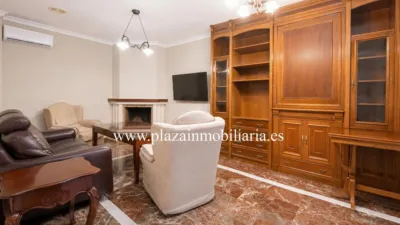 Chalet in C/. Donantes de Sangre photo 9