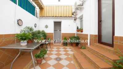 Chalet in C/. Donantes de Sangre photo 2