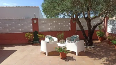 Chalet on Calle José Corbin Carbó photo 41