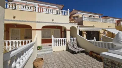 Terraced House on Malvinas Street photo 7